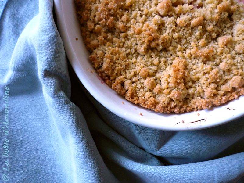 photo de Crumble pommes abricots framboises