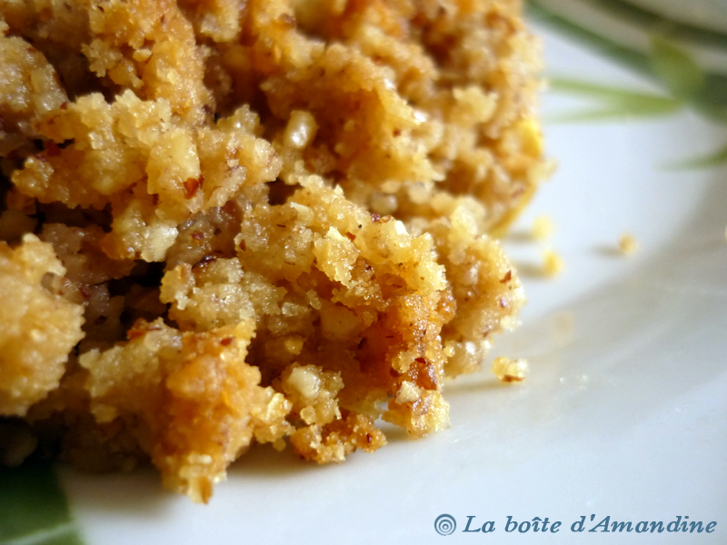 photo de Crumble pommes poires noisettes